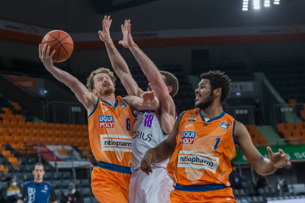 让他发挥所 让他发挥所