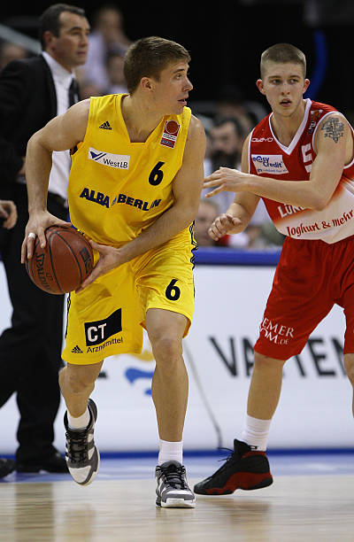 队球员法比 队球员法比