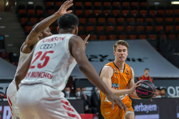 同行云流水 同行云流水