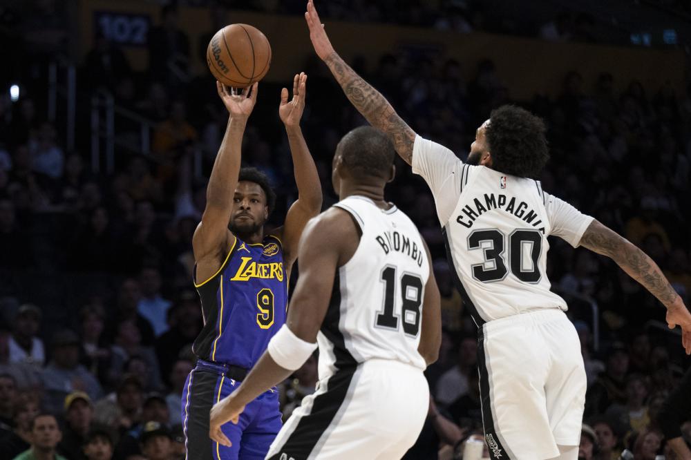 在这方面显 在这方面显